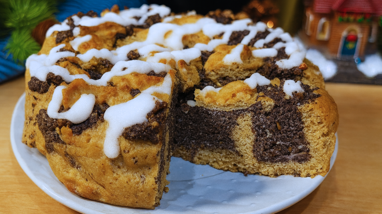 KETO BABKA MAKOWA Z LUKREM