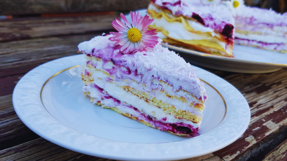 kokosowy keto tort bez pieczenia