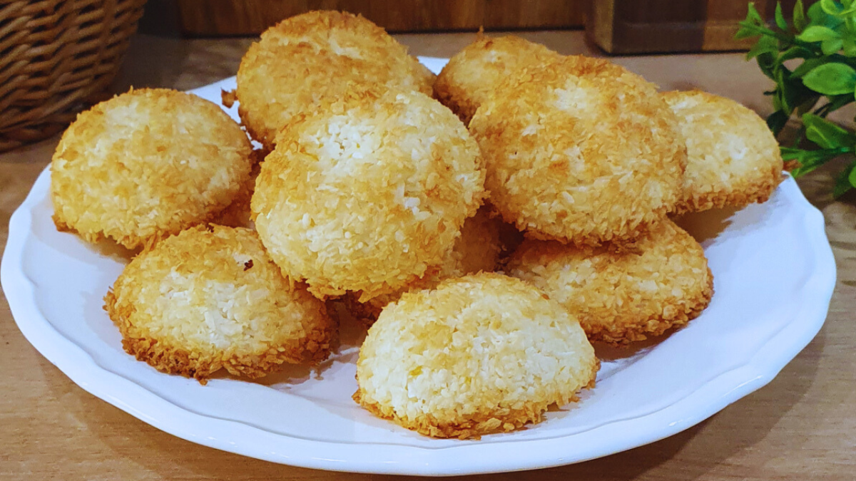 Lekkie keto ciastka koksowe