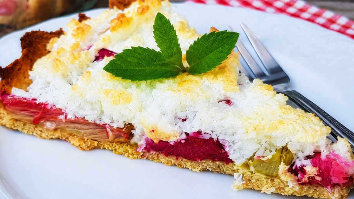 keto tarta z rabarbarem